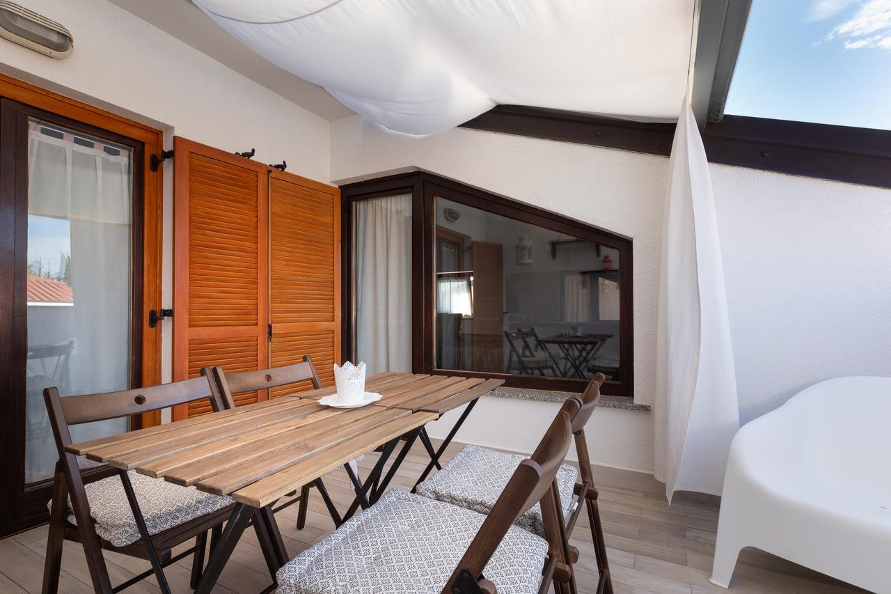 Apartments Michelle Umag Exterior foto